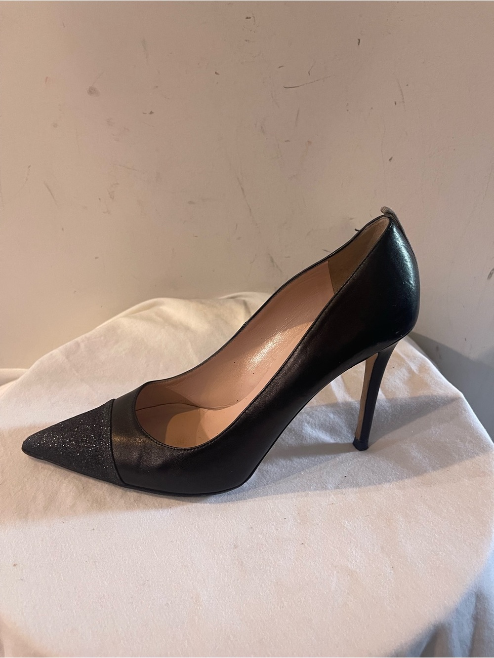 SJP Pointed Toe Stiletto Pump